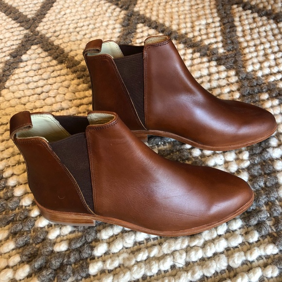 nisolo chelsea boot brandy